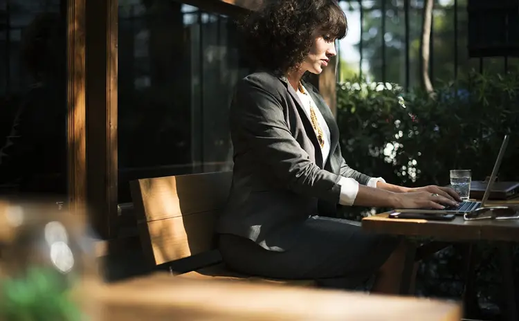 Les hommes épousent davantage des femmes qui gagnent plus qu’eux