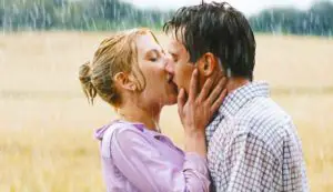 10 choses surprenantes à savoir lorsqu'on s'embrasse