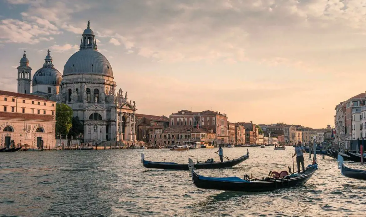 Faire un tour de gondole à Venise  ? Tous nos conseils